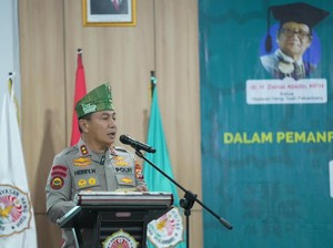 Kuliah Umum di Kampus UHT, Kapolda Riau Bicara Karhutla hingga Green Policing