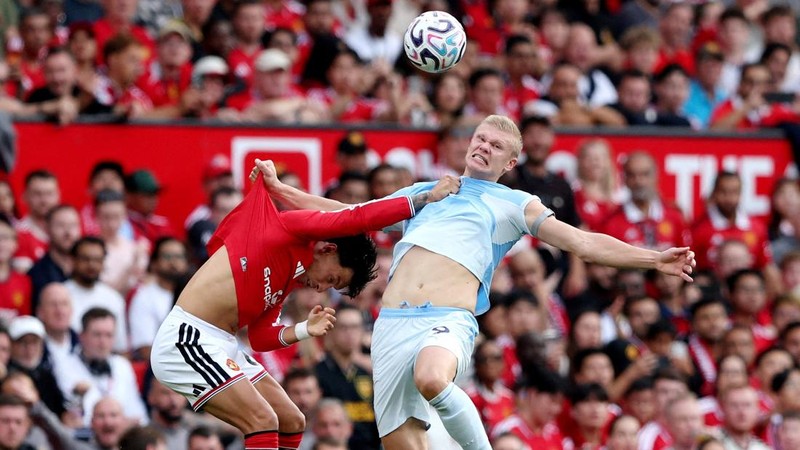 Laga Manchester United vs Manchester CIty di Stadion Old Trafford, Manchester, Inggris, Minggu (13/9/2026) malam WIB. (REUTERS/Scott Heppell)