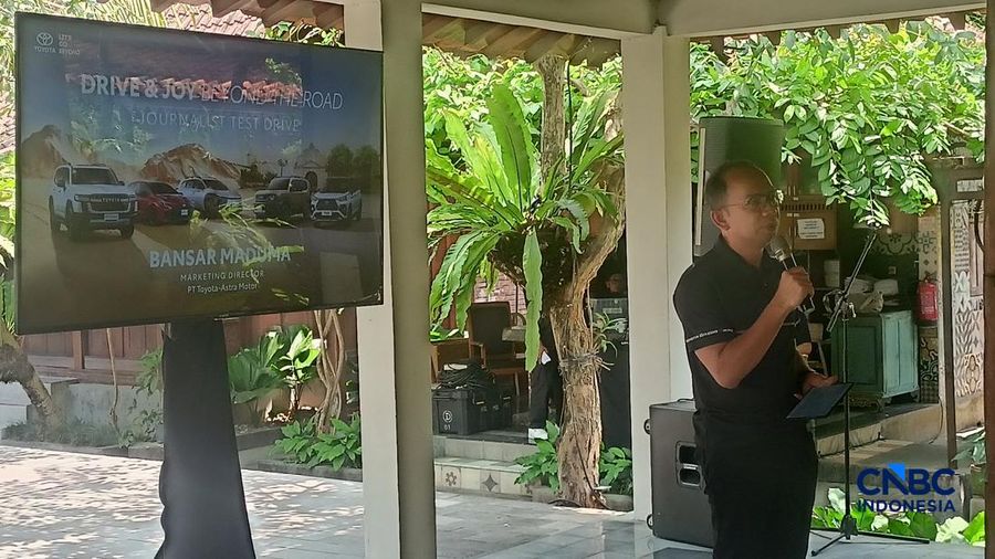 Marketing Director PT Toyota-Astra Motor Bansar Maduma dalam Journalist Test Drive (JTD) Toyota, Senin (14/9/2026). (CNBC Indonesia/Ferry Sandi)