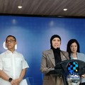 Menteri Komunikasi dan Digital, Meutya Hafid dalam konferensi pers, Senin (14/9/2026). (CNBC Indonesia/Novina Putri Bestari)