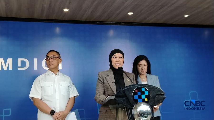 Menteri Komunikasi dan Digital, Meutya Hafid dalam konferensi pers, Senin (14/9/2026). (CNBC Indonesia/Novina Putri Bestari)