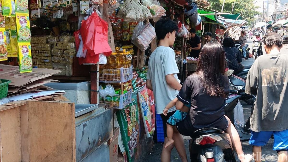 Biang Kerok Pedagang Tutup Kios di Pasar Nangka Bungur: Iuran Mencekik