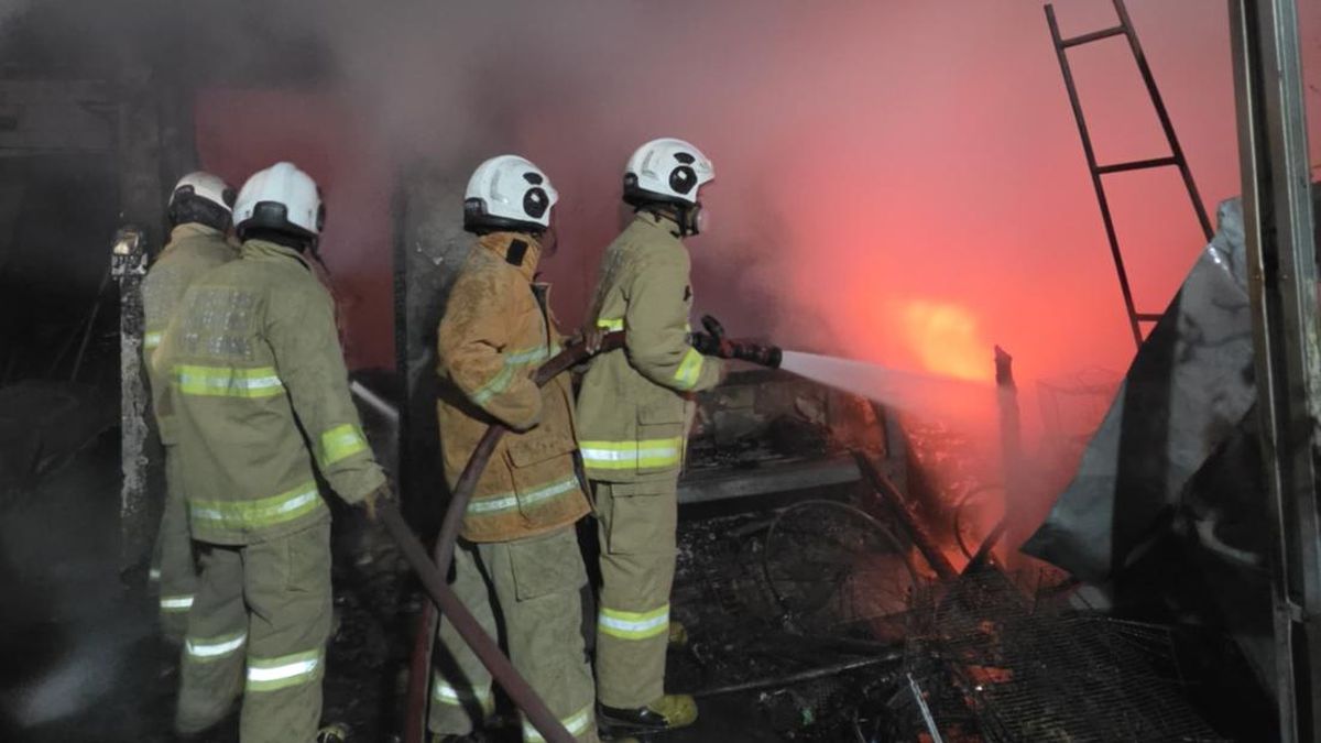 Rumah di Gayamsari Semarang Ludes Terbakar gegara Obat Nyamuk