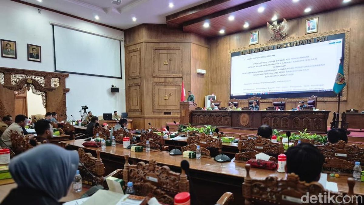 Ketua DPRD Pati Berang Kadis-Camat Absen Rapat Paripurna: Kalau Bosan, Mundur!