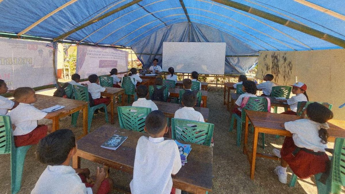 Tenda Belajar Gempa NTT Tak Cukup Antisipasi Hujan, Kelas Darurat Akan Didirikan