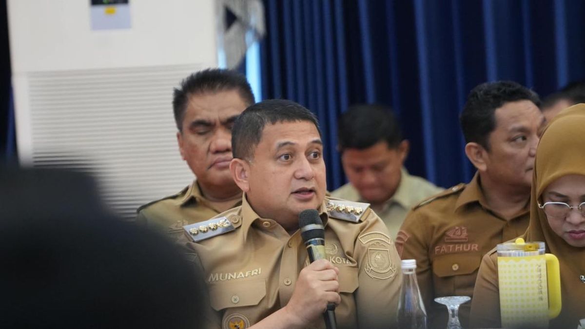 Walkot Makassar Minta Driver Ojol Dikecualikan dari Aturan Ganjil-Genap BBM