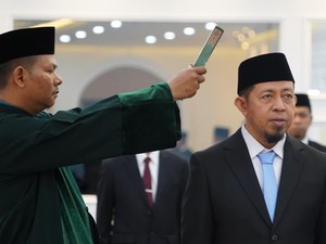 Basnang Said Dilantik Jadi Dirjen Pesantren Kemenag