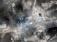 Citra satelit memperlihatkan jalur pipa Timur-Barat Arab Saudi yang membentang melintasi Semenanjung Arab, setelah serangan yang hancur, Jumat (11/9/2026). (Vantor/Handout via REUTERS)