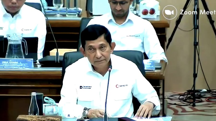 Direktur Utama Mind ID, Maroef Sjamsoeddin saat mengikuti Rapat Dengar Pendapat (RDP) dengan Komisi XII DPR RI di Komplek Parlemen, Jakarta, Selasa (15/9/2026). (Tangkapan Layar Youtube/TVR Parlemen)