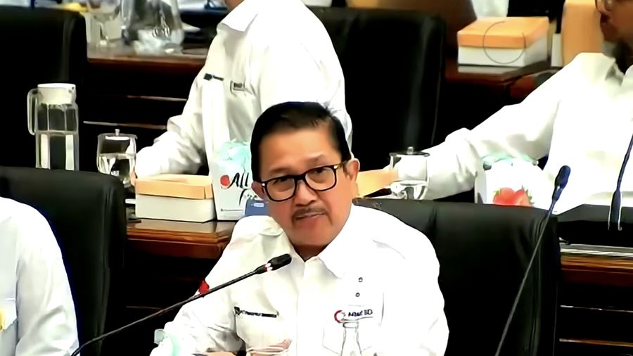 Direktur Utama PT Freeport Indonesia, Tony Wenas saat mengikuti Rapat Dengar Pendapat (RDP) dengan Komisi XII DPR RI di Komplek Parlemen, Selasa (15/9/2026). (Tangkapan Layar Youtube/TVR Parlemen)