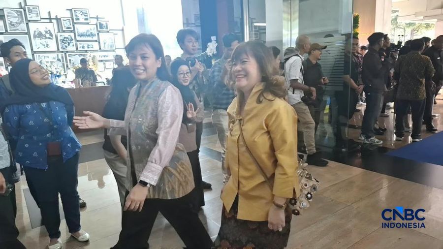 Ketum Apindo, Shinta Kamdani hadir dalam acara Serah Terima Jabatan Menteri Keuangan Suahasil Nazara di Gedung Djuanda Kantor Pusat Kementerian Keuangan, Jakarta Pusat, Selasa (15/9/2026). (CNBC Indonesia/Chandra Dwi Pranata)