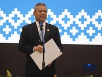 Menteri Keuangan Suahasil Nazara menyampaikan sambutan saat acara Serah Terima Jabatan Menteri Keuangan di Gedung Juanda II, Kementerian Kuangan, Jakarta, Selasa (15/9/2026). (CNBC Indonesia/Faisal Rahman)