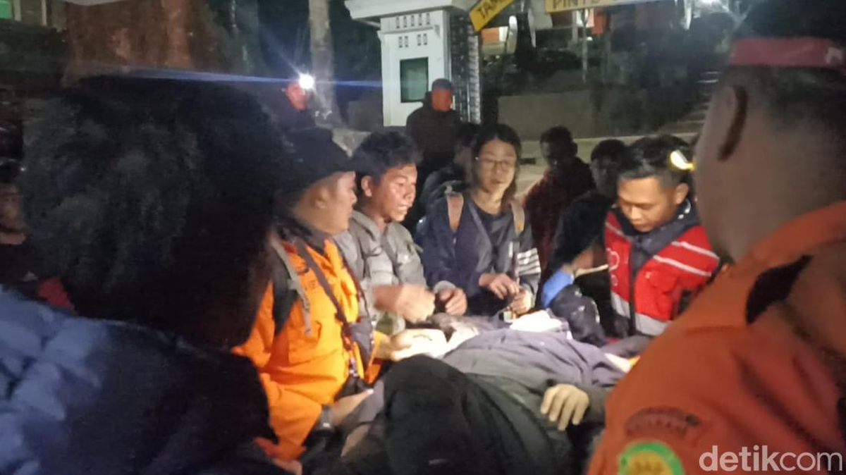 Turis China Pingsan di Rinjani Berhasil Dievakuasi