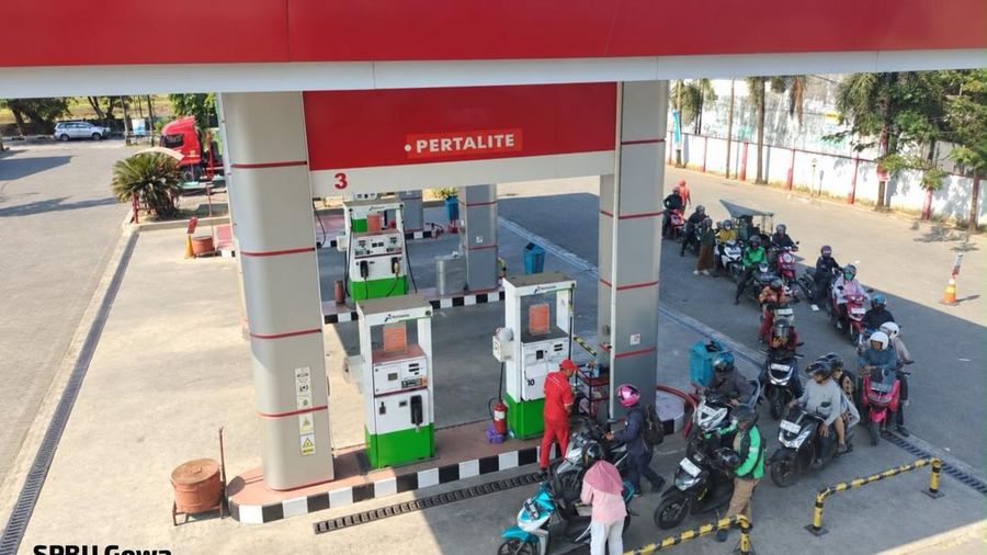 Antrean panjang BBM di SPBU Pertamina di Makassar sudah terurai. (Dok. Pertamina)