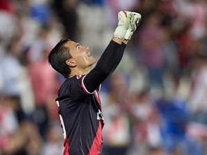 Nilai 7 Untuk Emil Audero
