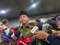 Menteri Kehutanan (Menhut) Raja Juli Antoni saat ditemui di Kompleks Parlemen, Jakarta, Rabu (16/9/2026). (CNBC Indonesia/Martyasari Rizky)
