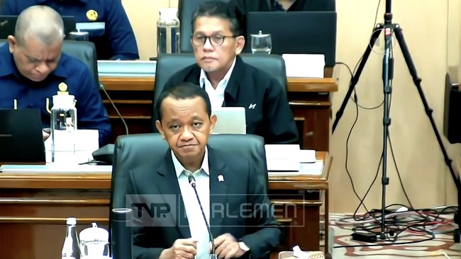 Listrik di Sulawesi-Kalimantan Berkurang, Ini Siasat Bahlil