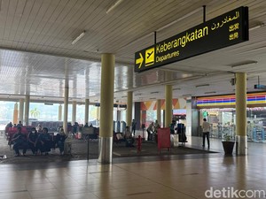 1 Penerbangan di Bandara Sultan Thaha Jambi Sempat Tertunda karena Kabut Asap
