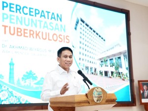 Wamendagri Dorong Pemda Percepat Penanggulangan Tuberkulosis