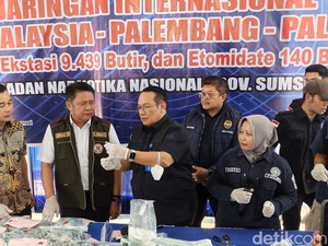 BNNP Sumsel Musnahkan 45,5 Kg Sabu-9.439 Ekstasi Jaringan Internasional