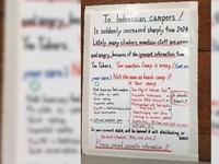 Sebuah video viral di media sosial memperlihatkan sebuah papan teguran untuk pelancong asal Indonesia di salah satu lokasi wisata di Jepang. (Instagram/@adriansyahyasin)