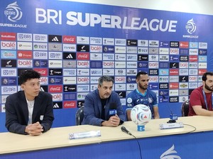 Ditahan Imbang Persik Kediri, Arema FC Belum Rezeki