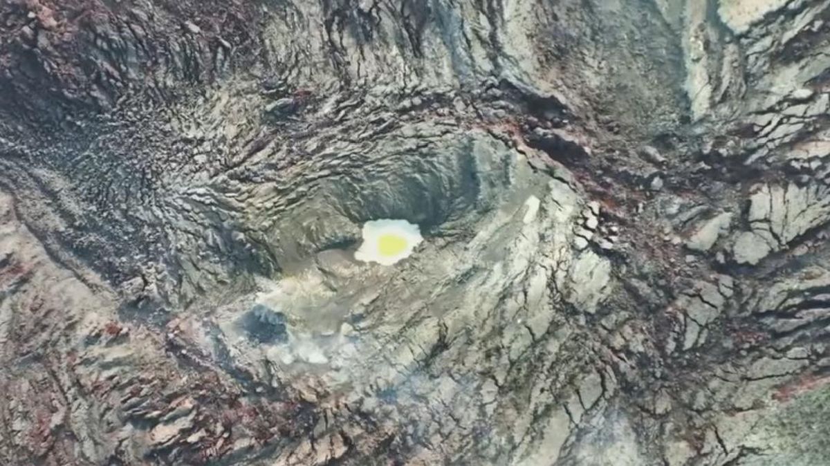Muncul Fenomena 'Telor Ceplok' di Gunung Anak Krakatau, Apa Itu?