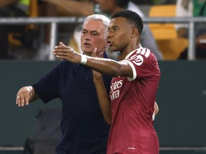 Mourinho Pasang Badan Mbappe Dikritik: Ini Konyol!