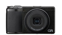 Ingin Hasil Foto Monochrome Ala Artis? Ricoh GR IV Monochrome Punya Sensor Khusus Buat Itu