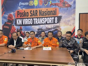 Penyelam Pecahkan Kaca Kapal Virgo saat Evakuasi 3 Jasad Korban