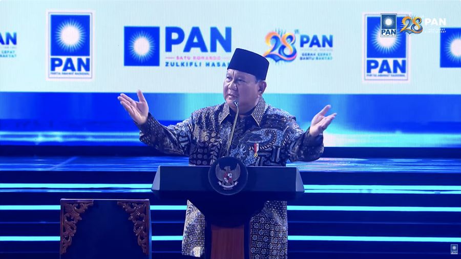 Presiden Prabowo Subianto saat menyampaikan sambutan dalam perayaan puncak Hari Ulang Tahun ke 28 Partai Amanat Nasional, di Jakarta International Convention Center (JICC), Senayan, Jakarta, Jumat (18/9/2026). (Tangkapan Layar Youtube/PAN TV)