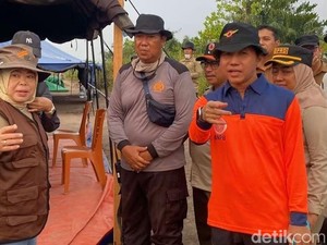 Sudah Hampir 2 Pekan TNTP Terbakar, Bupati Kobar Minta Water Bombing