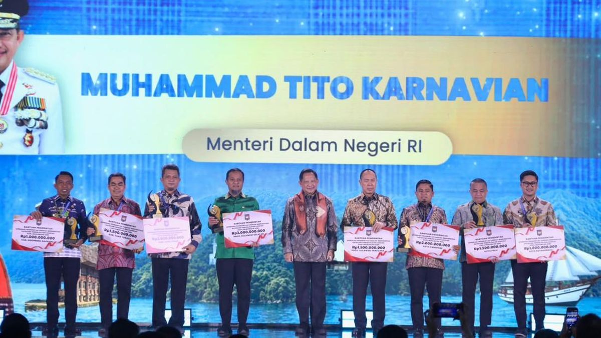 Pacu Kinerja Daerah, Kemendagri Apresiasi Pemda Berprestasi di Sulawesi