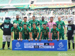 Susunan Pemain PSM Vs Persebaya: Lasinari-Reza Arya Starter