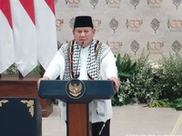 Presiden Prabowo Subianto saat menghadiri Syukuran 100 Tahun Pondok Modern Darussalam Gontor, Sabtu (19/9/2026). (YouTube/Sekretariat Presiden)