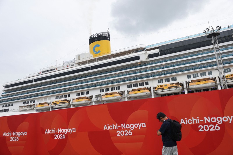 Kapal pesiar Italia Costa Serena, yang akan berfungsi sebagai perkampungan atlet sementara terapung selama Asian Games Aichi-Nagoya 2026, berada di Pelabuhan Nagoya. (REUTERS/Edgar Su)