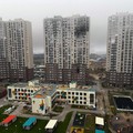 Kerusakan dampak serangan pesawat nirawak Ukraina di wilayah Moskow, Rusia, Minggu (20/9/2026). (REUTERS/Stringer)