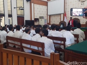 Mengaku Dijebak, 35 WN India Terdakwa Judi Online Minta Hukuman Ringan