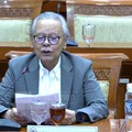 Erry Riyana Hardjapamekas, Wakil Ketua KPK periode 2003-2007.. (YouTube/TVR Parlemen)