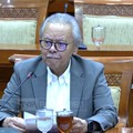 Erry Riyana Hardjapamekas, Wakil Ketua KPK periode 2003-2007.. (YouTube/TVR Parlemen)