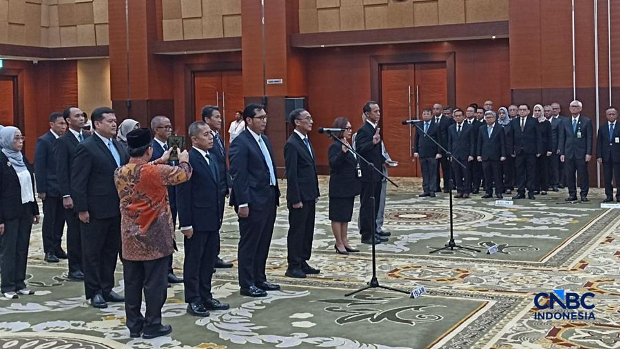 Menteri Keuangan, Suahasil Nazara melantikan Pejabat di Lingkungan Kementerian Keuangan, Jakarta, Senin (21/9/2026). (CNBC Indonesia/Robertus Andrianto Serin)