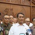 Menteri Pertanian (Mentan) Amran Sulaiman saat ditemui di kediamannya di Jakarta, Senin (21/9/2026). (CNBC Indonesia/Martyasari Rizky)
