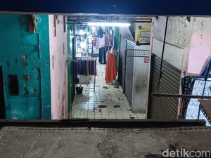 Dulu Beli Rumah Cash, Kini Pedagang Pasar Pondok Labu Terlilit Utang