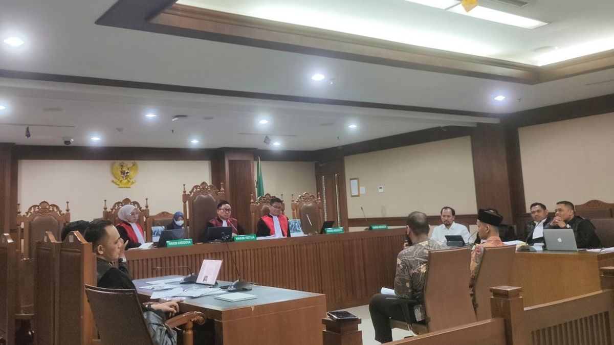Saksi Akui Pindahkan Alphard dari Rumah Mafia Perkara Zarof: Saya Sempat Takut