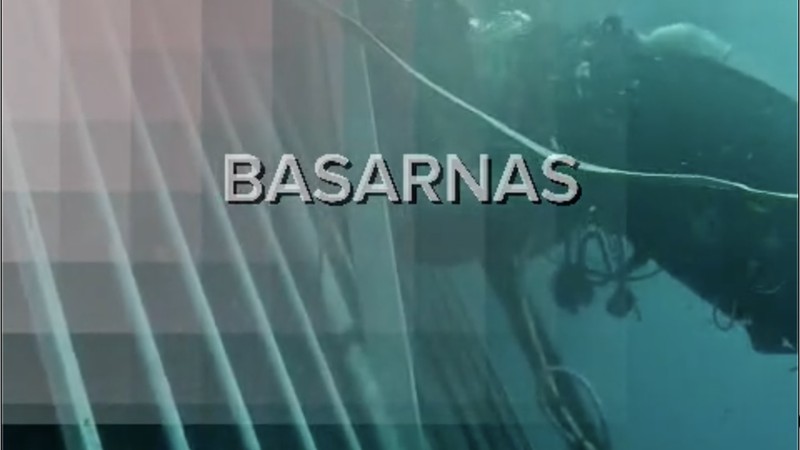 Tim penyelam Basarnas Special Group (BSG) berhasil menemukan satu korban KM Virgo Transport 8 yang tenggelam di perairan Laut Jawa, Kalimantan Selatan, pada Minggu (20/9/2026).