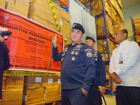 Kementerian Kelautan dan Perikanan (KKP) mengamankan sebanyak 1.048 ton udang impor yang diduga tidak sesuai peruntukan dan tersebar di sejumlah wilayah Jawa Timur. (Dok. Humas KKP)