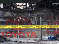 4 Toko Hangus Korban Kebakaran Pasar Mobil Kemayoran-Ini Penampakannya