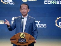 Menteri ESDM Bahlil Lahadalia saat menyampaikan sambutan dalam Pembukaan Electricity Connect 2026 di Jakarta, Selasa (22/9/2026). (Tangkapan Layar Youtube/KementerianESDM)