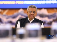 Menteri Keuangan (Menkeu), Suahasil Nazara saat menyampaikan pemaparan dalam Konferensi Pers Penindakan Impor Ilegal Beras, Garam, dan Balpres di Kantor Pusat Bea Cukai, Jakarta, Selasa (22/9/2026). (CNBC Indonesia/Tri Susilo)