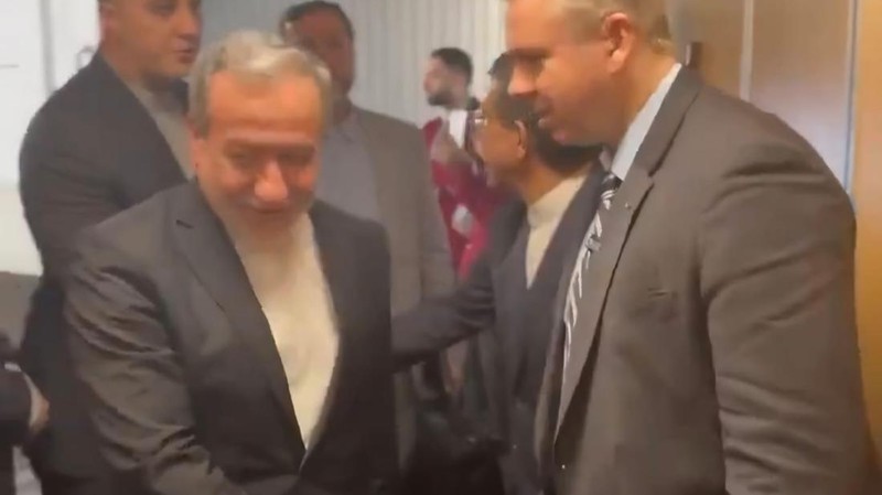 Menteri Luar Negeri Iran Abbas Araqchi tiba untuk menghadiri Sidang Majelis Umum PBB ke-81 di New York City, AS, dari gambar yang dirilis Selasa (22/9/2026). (X/IraninHyderbad)